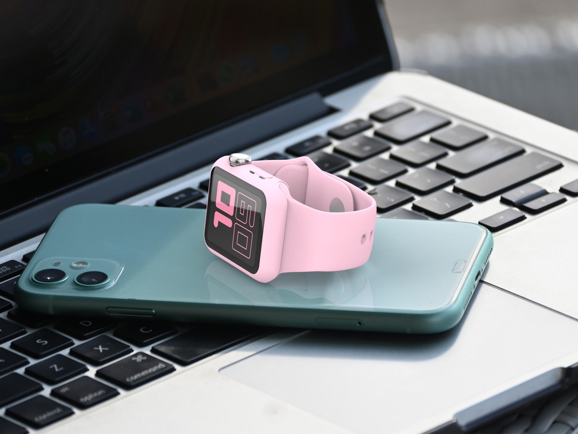 Techancy silicone watch strap, KC2115, with screen protector, compatible with Apple Watch 40mm, pink