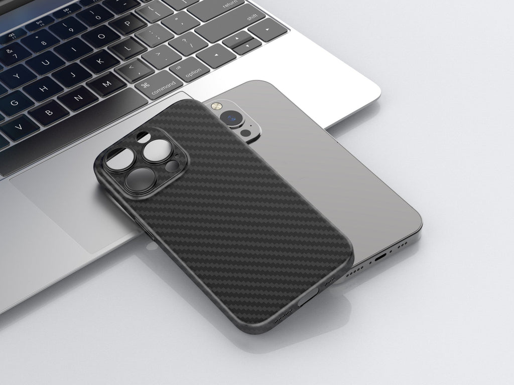 Techancy Ultra-Thin Carbon Fiber Phone Case KX5603, Compatible With iPhone 15 Pro, 0.5mm PP Material.